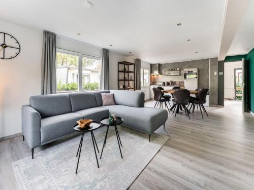 Kaatsheuvel House | Charming Holiday Home in Kaatsheuvel near Efteling