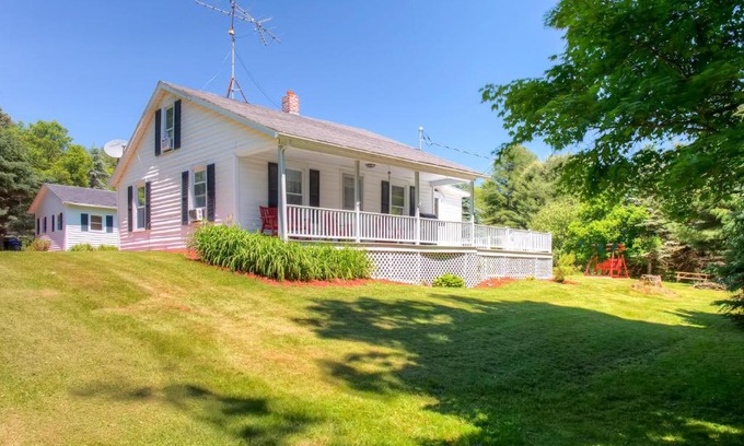 Otego House | Charming Home More Than 5 Miles to All Star Baseball Camp!