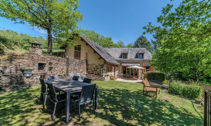 Coubisou House | Charming house in the heart of nature, between the Lot valley and Aubrac!