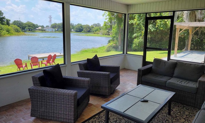 Lake City House | Charming Lake Home
