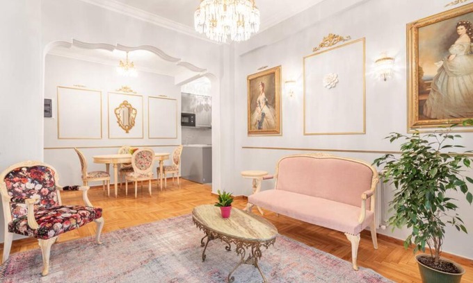 Neapoli Apartment | Charming Mini-Palace in Colourful Exarcheia Area