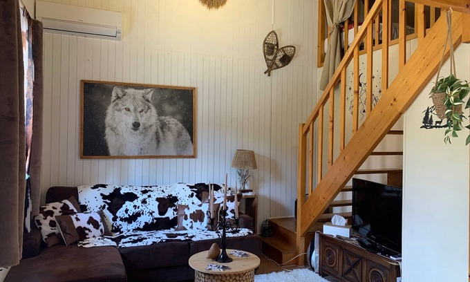 Barcelonnette Ski Chalet | Charming mountain chalet in Barcelonnette, 4 people, terrace and garden