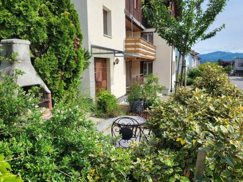 Altendorf Apartment | Charming, quiet and close to nature apartment