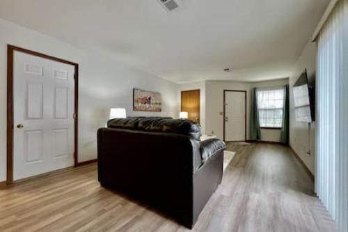 Middletown House | Charming remodeled 2 bed GEM Middletown