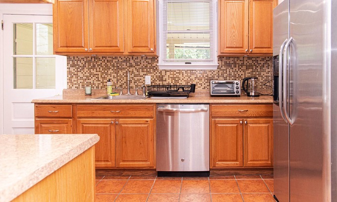 West Conshohocken House | Charming Retreat - Close to Downtown Conshohocken
