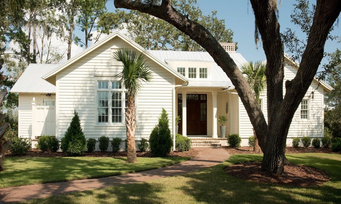 Palmetto Bluff House | Charming Riverside Haven with Fire Pit & Resort Perks in Palmetto Bluff
