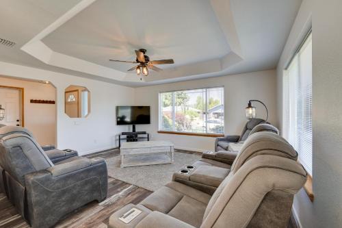 Medford House | Charming Rogue Valley Home in Central Point!