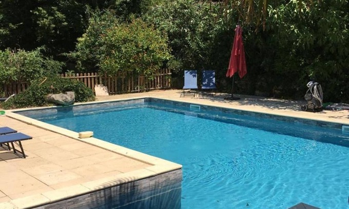 Mareuil en Perigord Cottage | Charming Stone House with Heated Pool and Garden in Perigord Countryside
