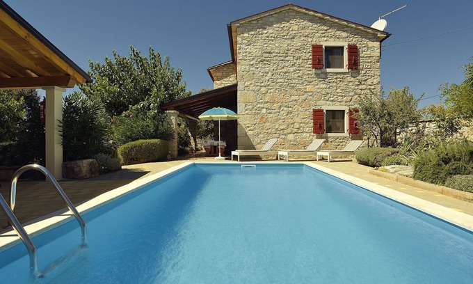 Cehici House | Charming stone villa with private pool