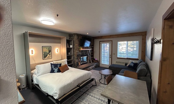Palisades Apartment | Charming studio in Kirkwood w/hot tub and wifi