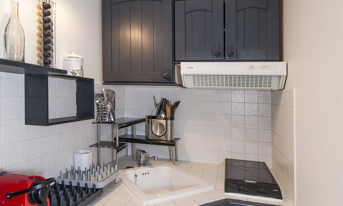 Les Halles Apartment | Charming studio in the Halles, near the Louvre, insurance included