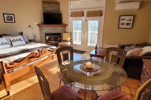 Piedmont Apartment | Charming studio with kitchen St-Sauveur