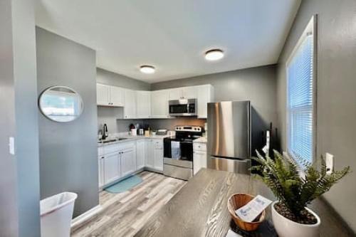 Trenton Apartment | Charming, Stylish remodeled Trenton Apartment