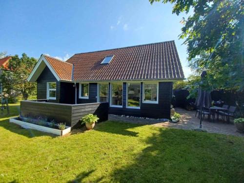 Vejlby Fed House | Charming Summer House At Vejlby Fed