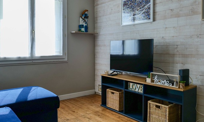 Route de Sainte-Luce Apartment | Charming T2 in a good location with parking