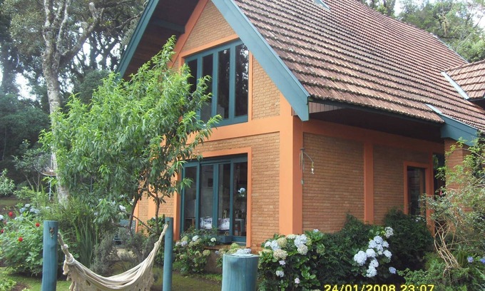 Campos do Jordao Cottage | Charming townhouse in Campos Do Jordao
