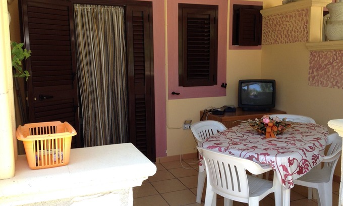 Defensola House | Charming townhome in nice Vieste with AC
