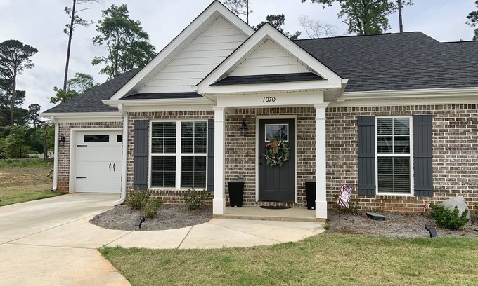 North Augusta House | Charming Townhome for Rent Master’s Week