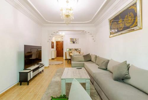 Semlalia Apartment | Charming Two-Bedroom Apartment in Gueliz,Marrakesh
