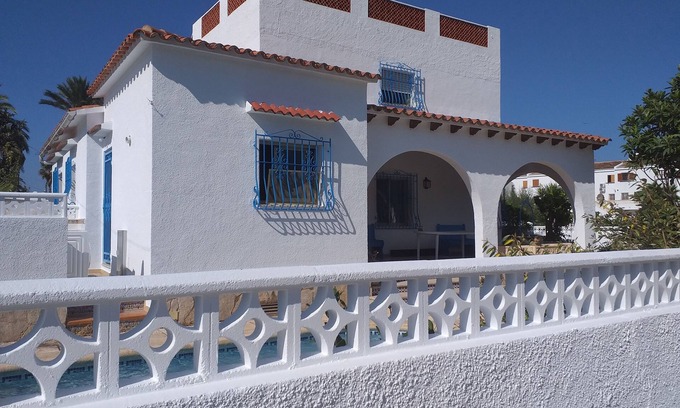 Almadrava Beach House | Charming villa, 100m from the sea, private pool, quiet