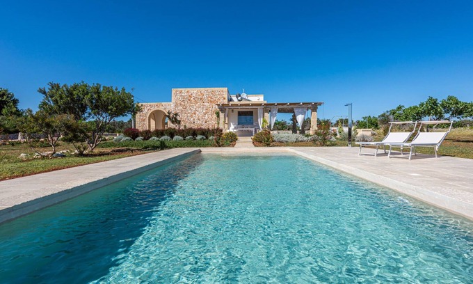 Salve Villa | Charming villa in Salento, surrounded by greenery and just minutes from the beaches.