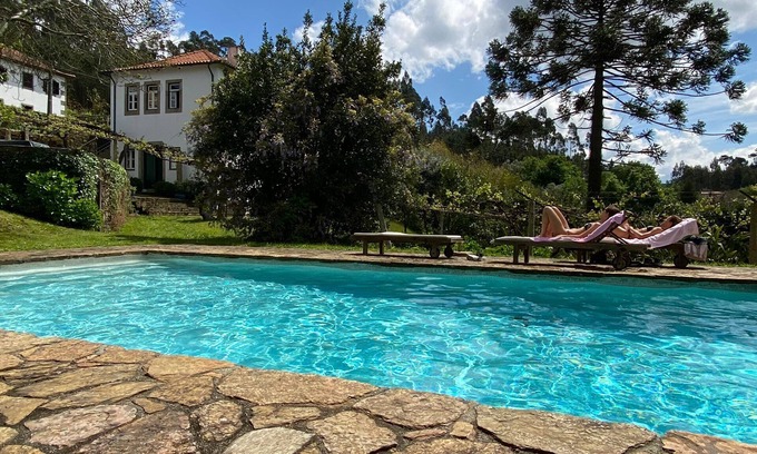 Orbacem Villa | Charming villa with 4 separate bedrooms for 8 people with swimmingpool