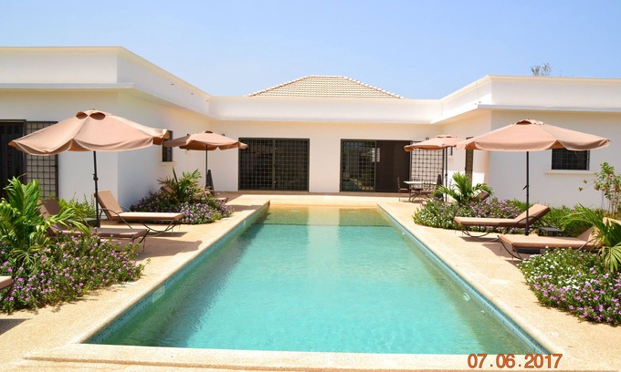 Ngaparou House | Charming villa with 5 bedrooms, 4 bathrooms with swimming pool and magnificent tropical garden.