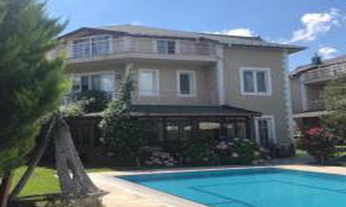 Mollafeneri House | Charming Villa with Private Pool and Garden in Gebze