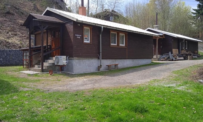Dolni Lomna Cabin | Chata Karolina