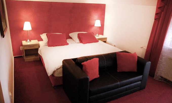 Kruszyniec Hotel | Chata Skrzata