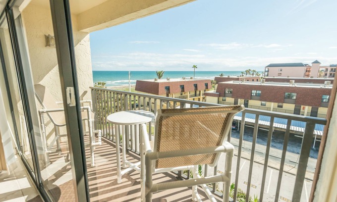 Avon By The Sea Condo | Chateau by the Sea - Happy Palm Stays