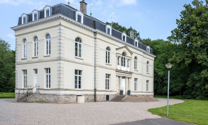 Cappelle-en-Pevele Other | Chateau Dans Parc Arboré