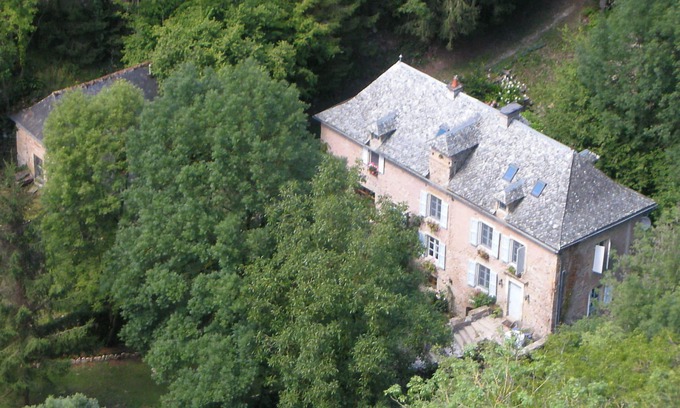 Bozouls House | Chateau De Moulin - AS seen on Monsieur Spade TV Show