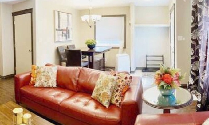 Northwest Edmonton House | Cheerful 3 Bdm Home close to U of A Hospital