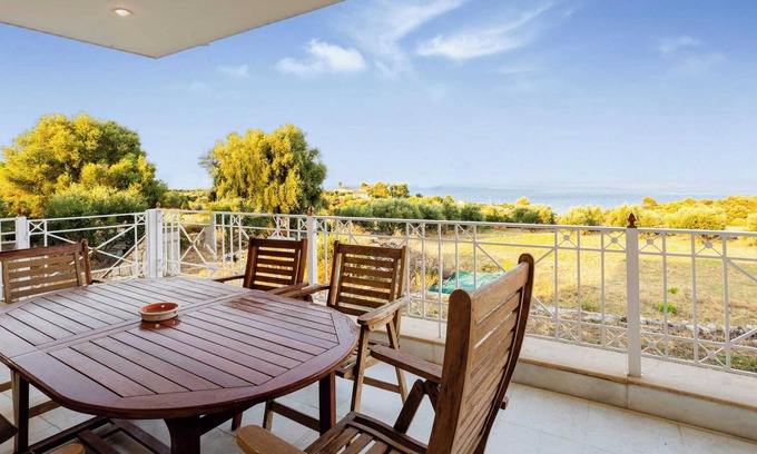 Messini House | Chelonaria Garden Getaway - Coastal Sea Serenity