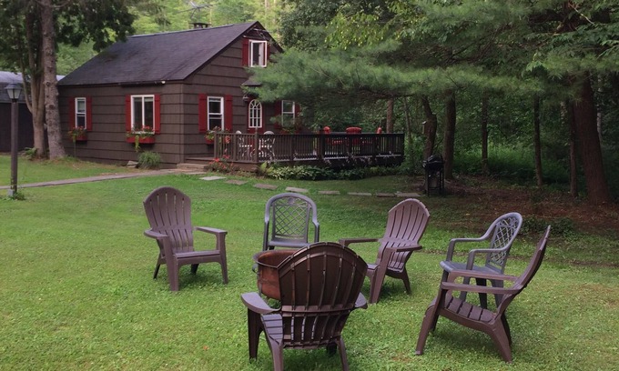 Norwich House | Chenango Lake Guest House