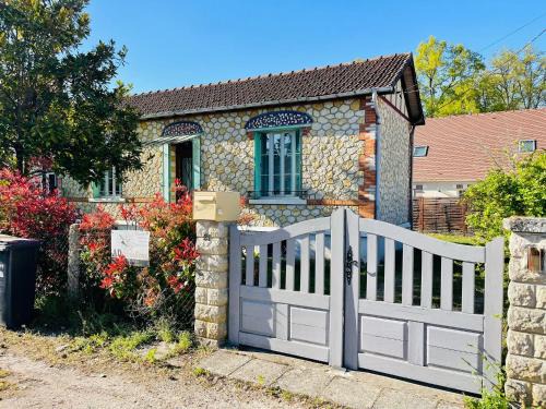 La Ferte-Saint-Aubin House | Chez Arthur