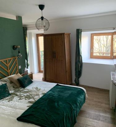 Perouges House | Chez Gabriel et Sophie