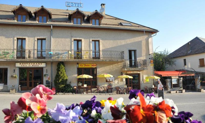 Selonnet Hotel | Chez le Poète