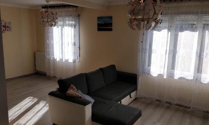 Treve House | Chez Nous