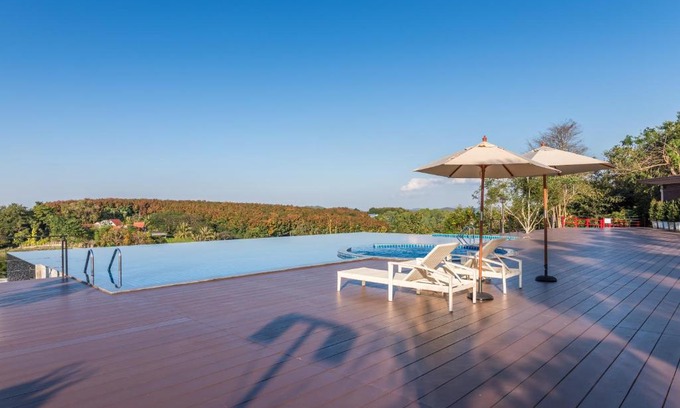 Nang Lae Hotel | ChiangRai Lake Hill