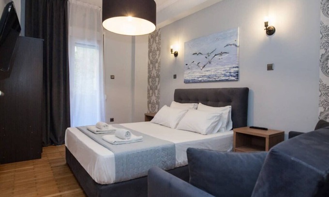 Kerameikos Apartment | Chic 2 Bd Metaxourgio Central Flat