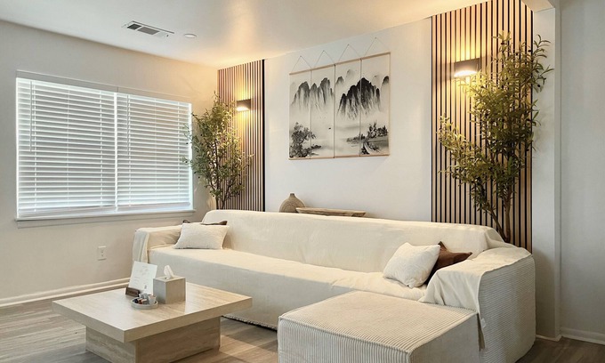 Atlanta House | Chic Absolute - Your Next Urban Oasis