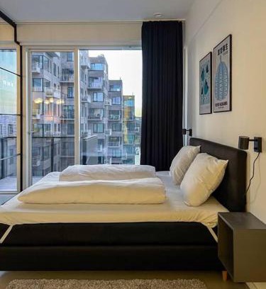 Amager Apartment | Chic Atelier with Breathtaking Waterfront