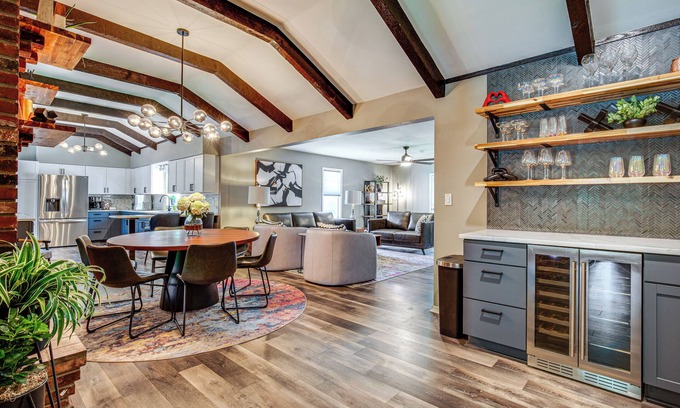 Riverside House | Chic Family-Friendly Home in Riverside: 7 Mi to KC