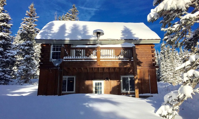 Quandary Village House | Chic Mountain Chalet ✨ Modern! | Stunning Views! | Experience Breckenridge, CO!