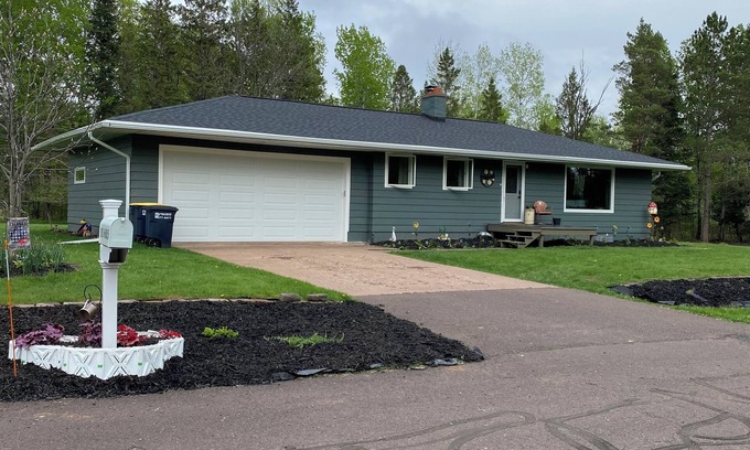 Ironwood House | Chill out with a charming 2-bedroom house in Ironwood with WiFi and AC