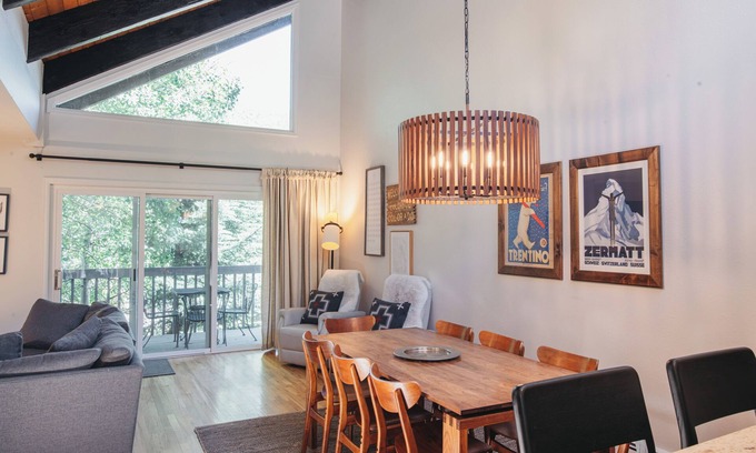 Intermountain House | Chillside Chalet: Modern West Vail Townhouse!
