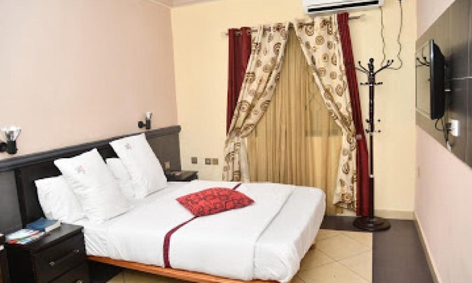 Benin City Cabin | Choice Gate Hotel-Business Double
