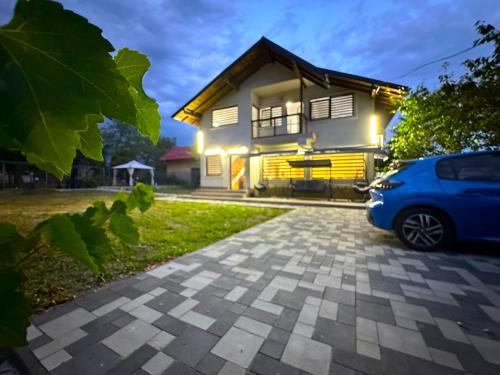 Campina House | Chris Mountain Retreat